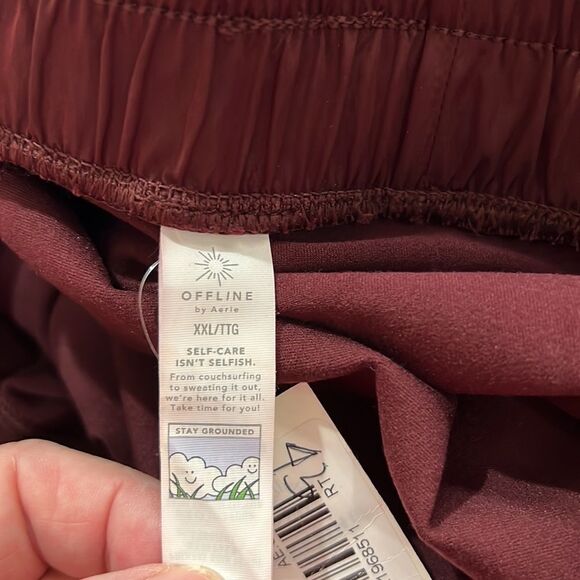 Aerie Offline The Hugger burgundy shorts size XXL NWT - Picture 11 of 13